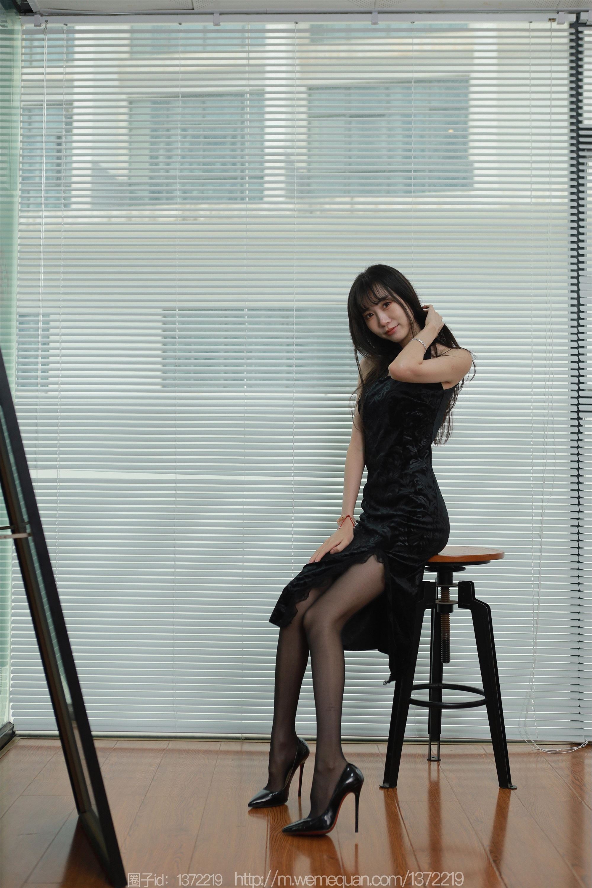 IESS异思趣向  2023.04.03 丝享家 1410 团团《镜花水月》